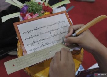 Why Do We Need to Preserve Endangered Languages?