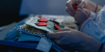 Is Minimalism the Ultimate Solution to Digital Overload?