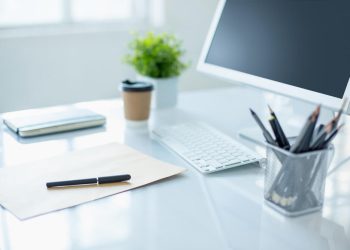 The Psychological Benefits of a Minimalist Workspace