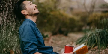 How Does Mindfulness Relate to the Concept of Flow?