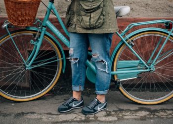 Can Minimalism Transform Your Relationship with Money?