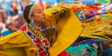 Are Digital Nomads a Threat to Traditional Cultural Practices?