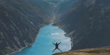 Is the Need to Wander a Response to Modern Society’s Pressures?