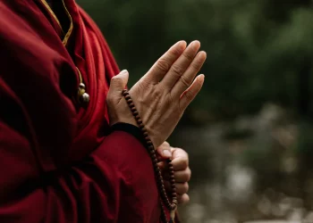 Can Mindfulness Be a Path to Spiritual Enlightenment?