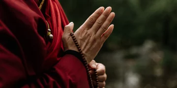 Can Mindfulness Be a Path to Spiritual Enlightenment?