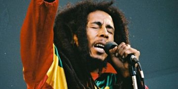 How Do Pop Icons Shape Cultural Trends and Movements?